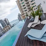 Beautiful Furnished Apartment C - Ph Quartier Marbella